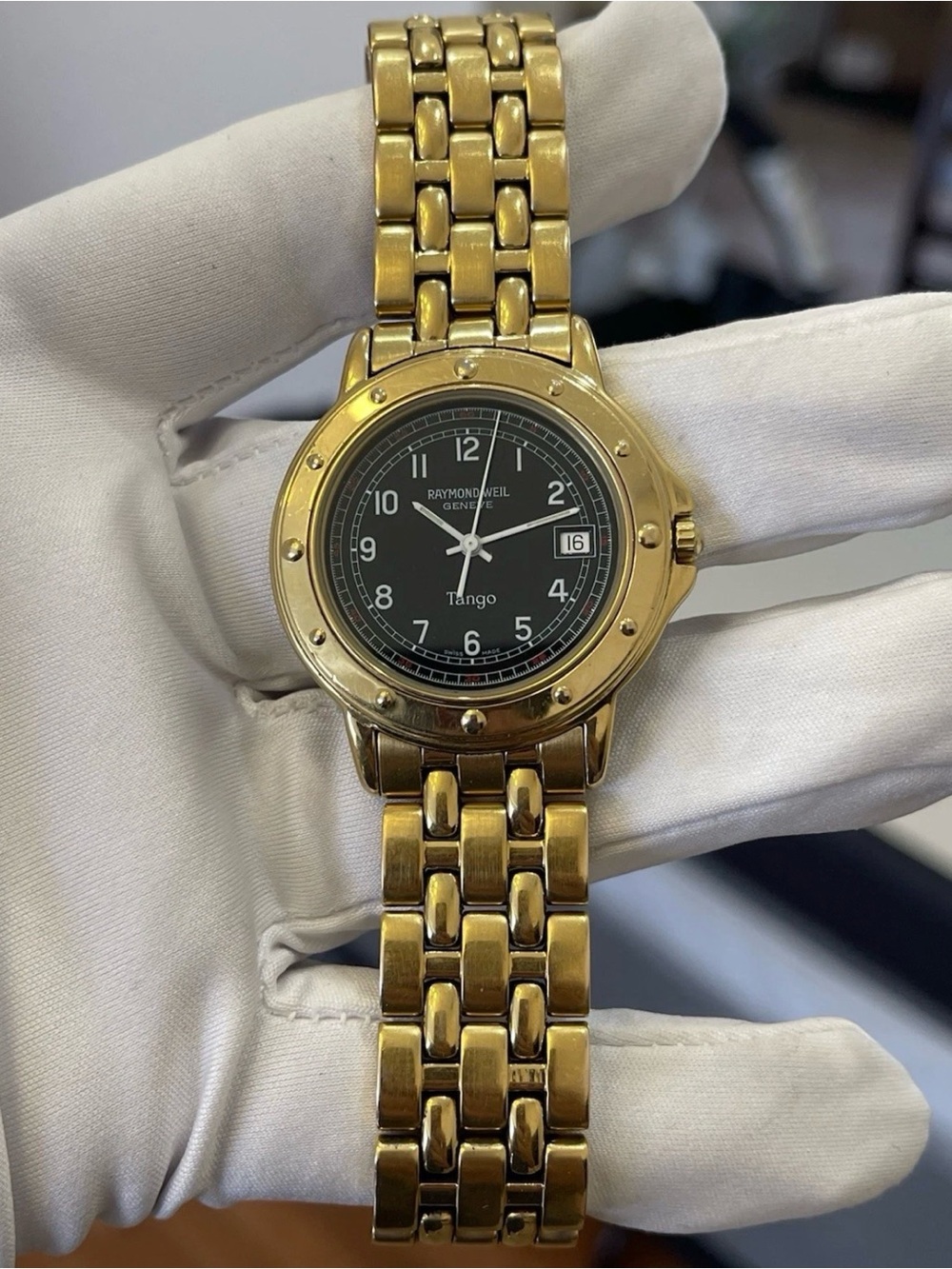 Raymond Weil Tango 5560 Quartz Gold-Tone Unisex Watch 36mm Swiss Made